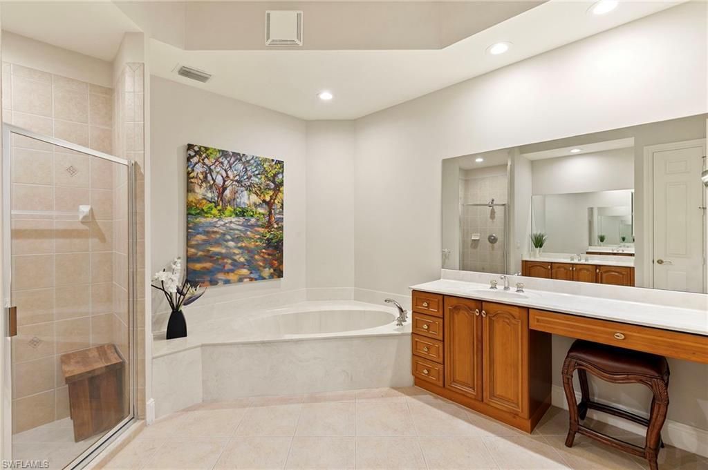 9031 Cherry Oaks Trl, Unit 101, Naples, FL 34114 Photo