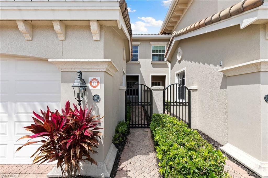 9031 Cherry Oaks Trl, Unit 101, Naples, FL 34114 Photo