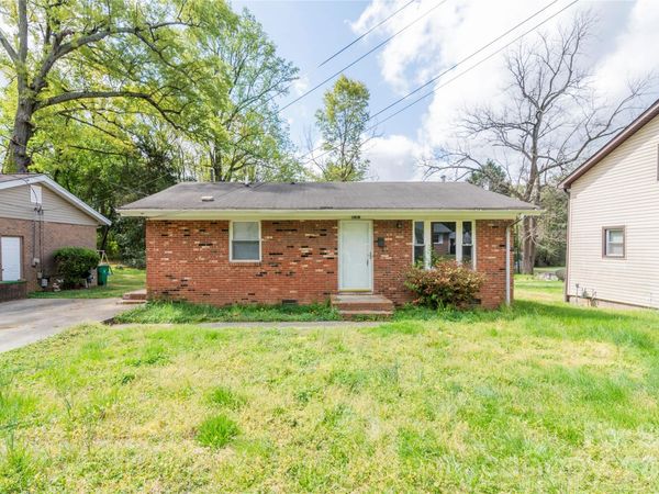 2019 Holly Street, Charlotte, NC 28216