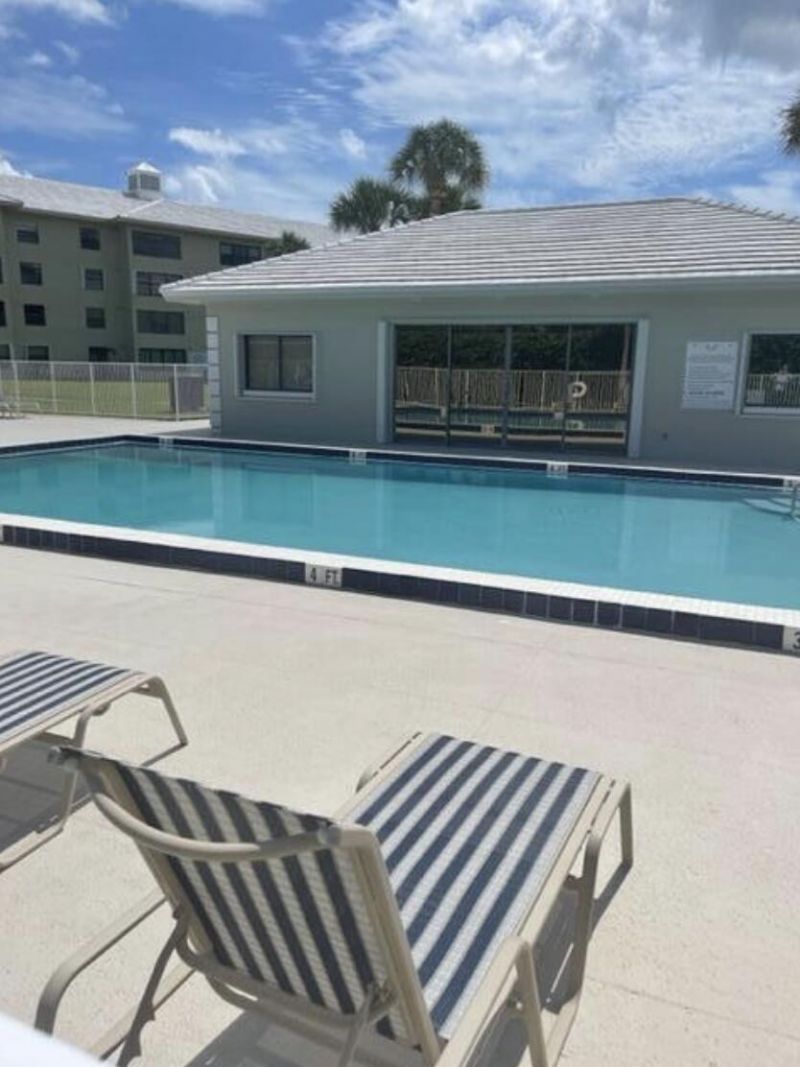 3526 Whitehall Drive, Unit 404, West Palm Beach, FL 33401 Photo