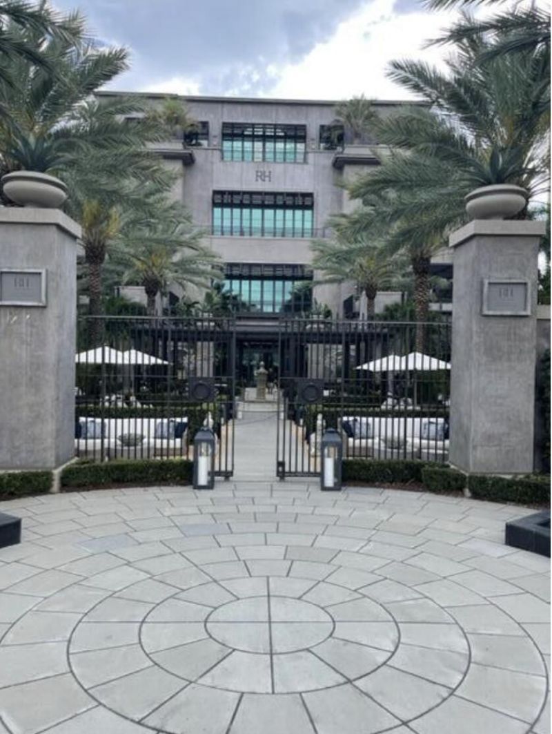 3526 Whitehall Drive, Unit 404, West Palm Beach, FL 33401 Photo