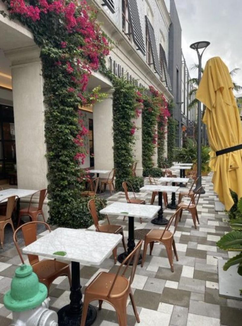 3526 Whitehall Drive, Unit 404, West Palm Beach, FL 33401 Photo