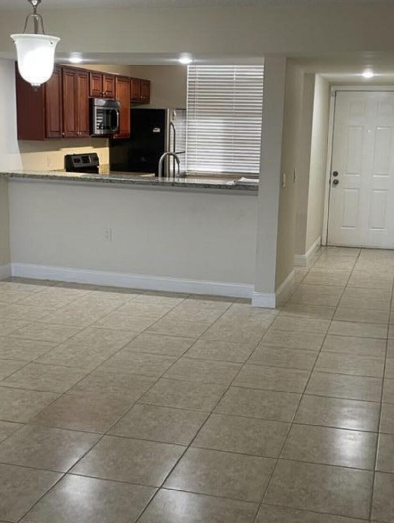 3526 Whitehall Drive, Unit 404, West Palm Beach, FL 33401 Photo