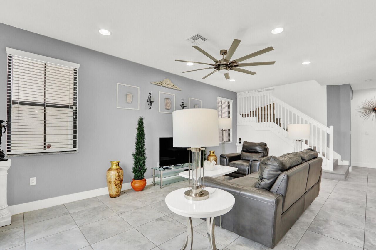 3010 King Palm Way, Riviera Beach, FL 33410 Photo