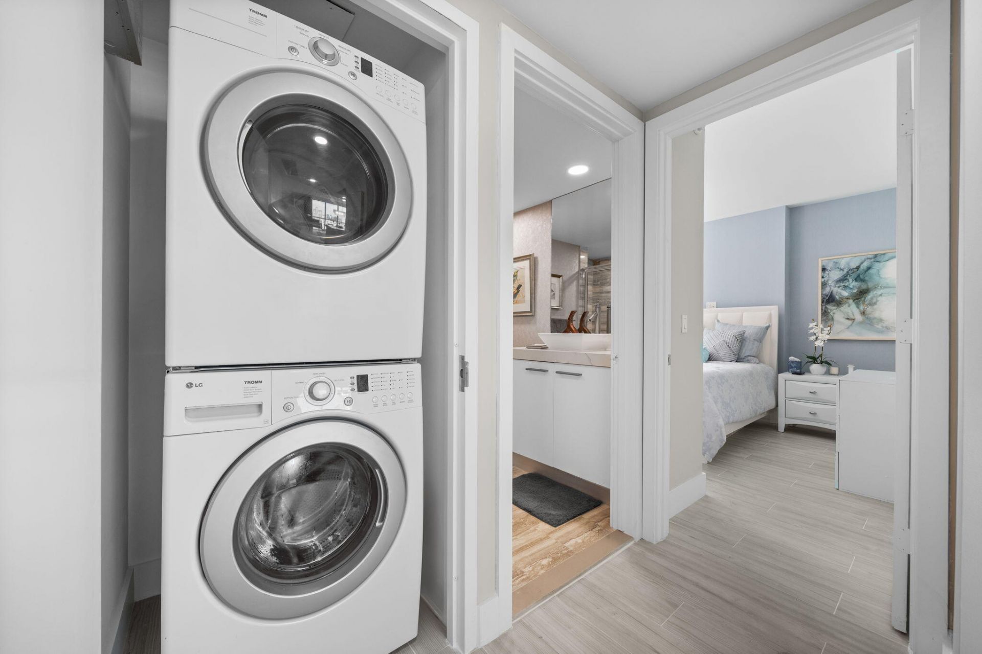 101 S Fort Lauderdale Beach Boulevard, Unit 1406, Fort Lauderdale, FL 33316 Photo