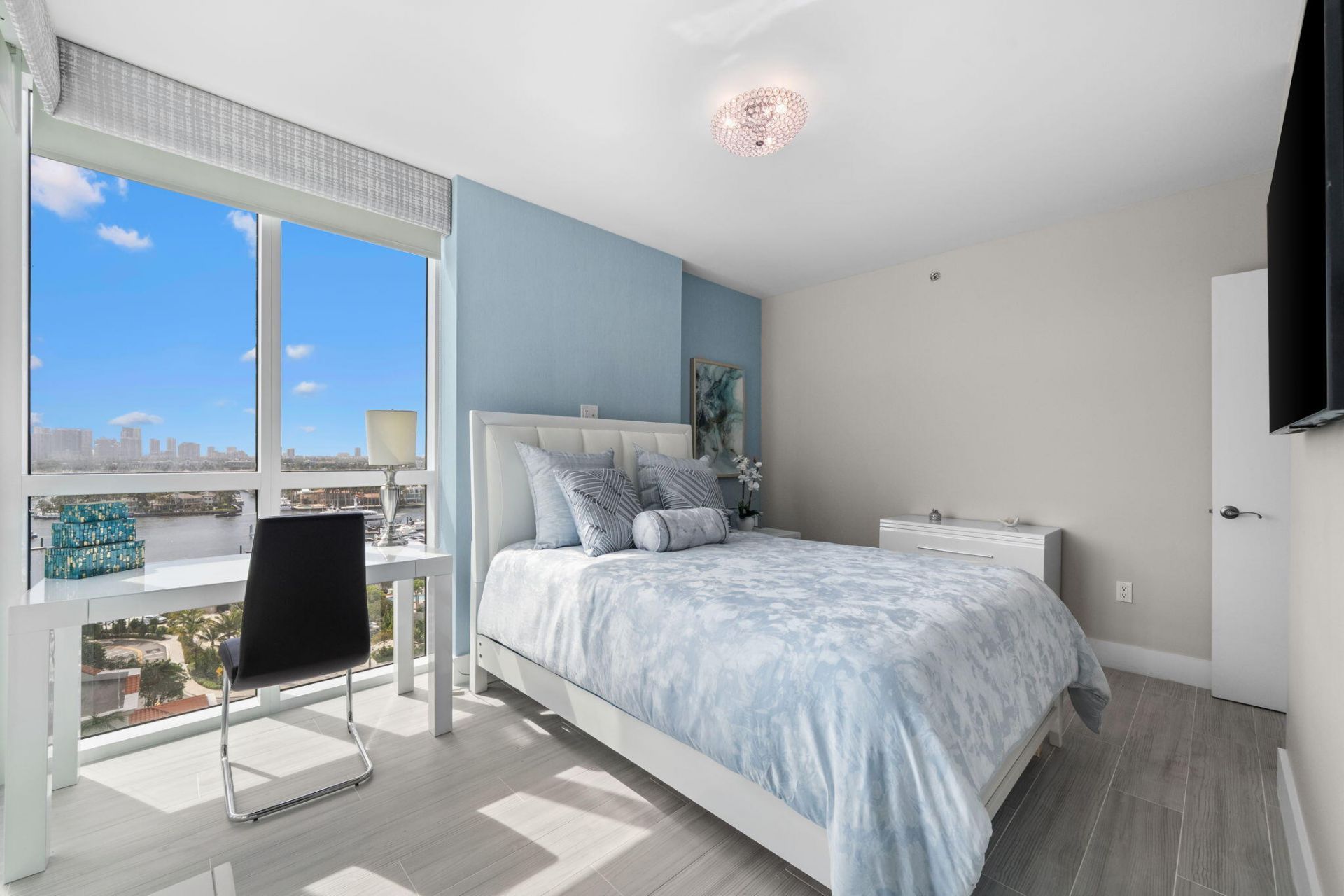 101 S Fort Lauderdale Beach Boulevard, Unit 1406, Fort Lauderdale, FL 33316 Photo