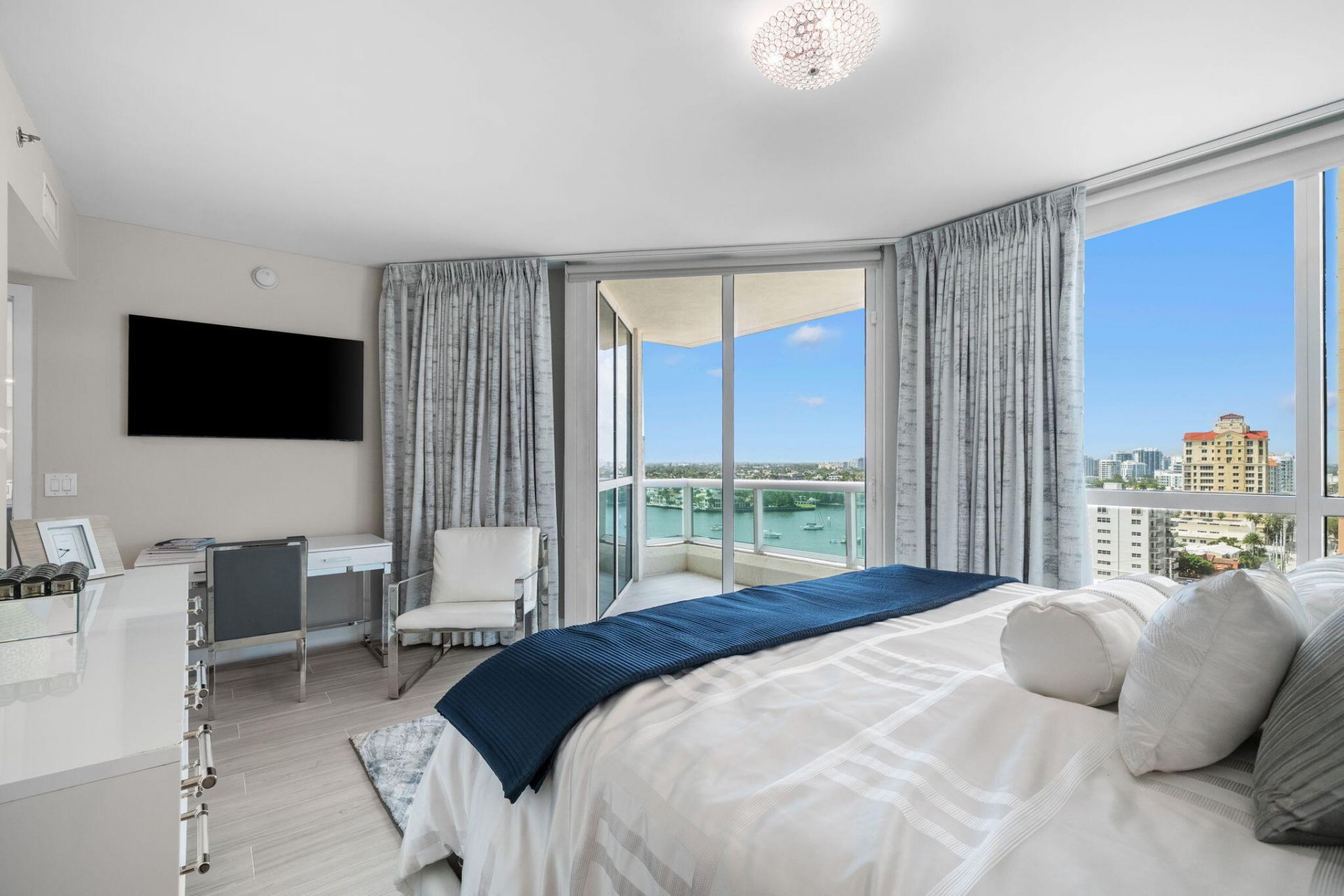 101 S Fort Lauderdale Beach Boulevard, Unit 1406, Fort Lauderdale, FL 33316 Photo