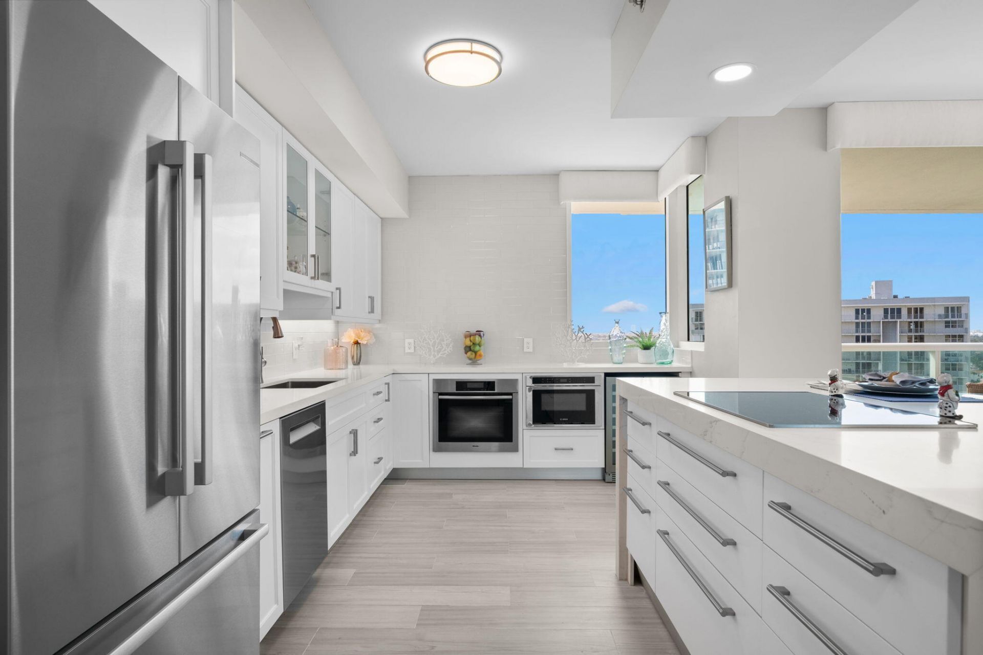 101 S Fort Lauderdale Beach Boulevard, Unit 1406, Fort Lauderdale, FL 33316 Photo