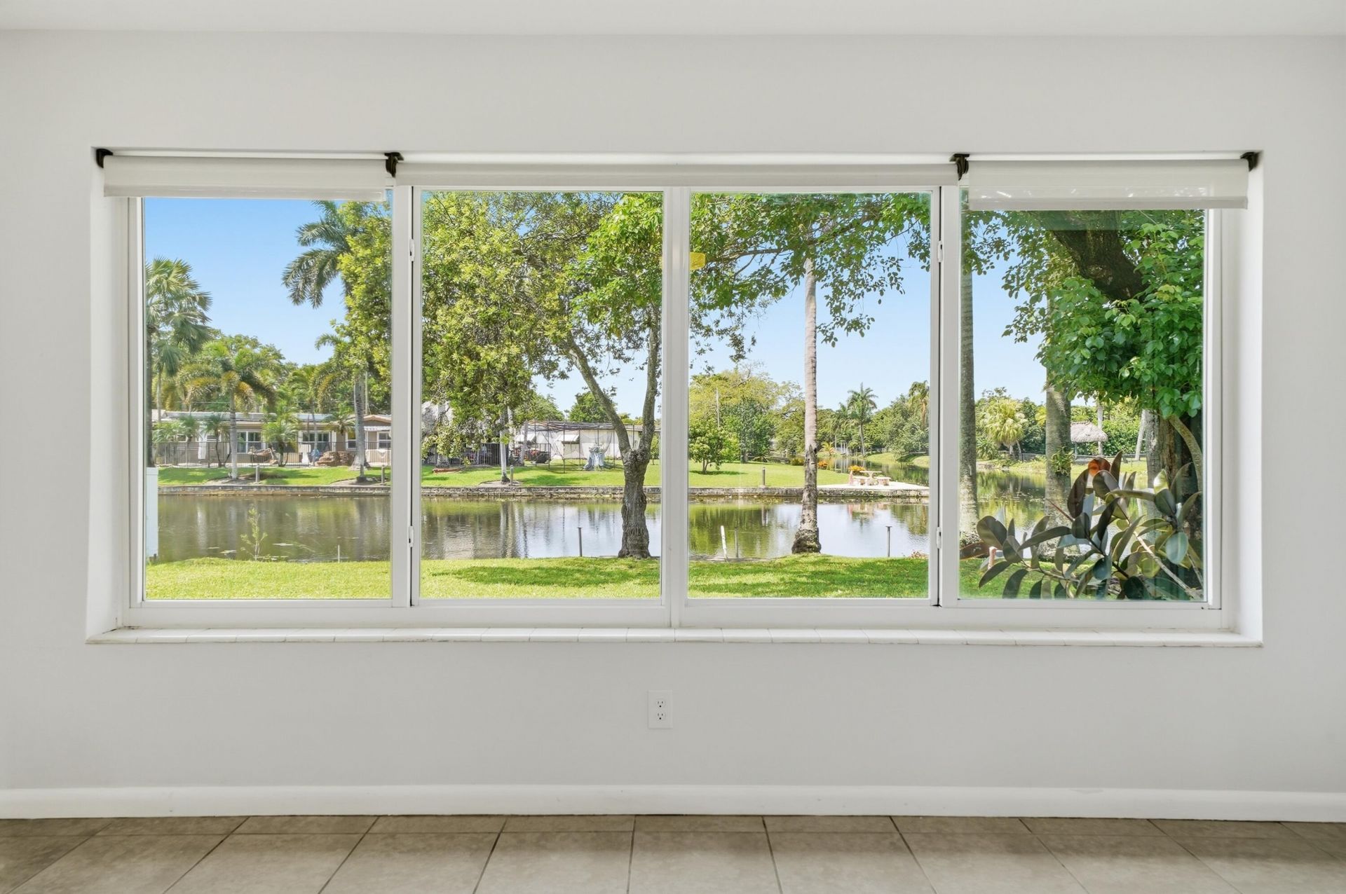 5261 SW 89th Avenue, Cooper City, FL 33328 Photo