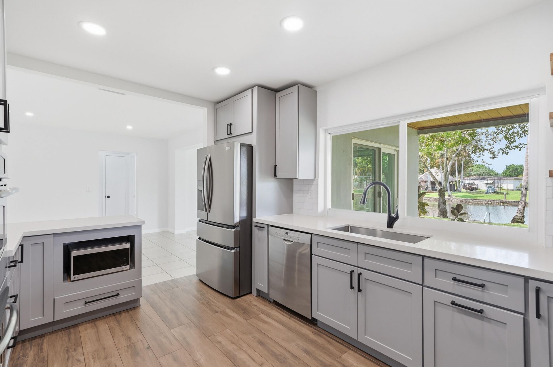 5261 SW 89th Avenue, Cooper City, FL 33328 Photo