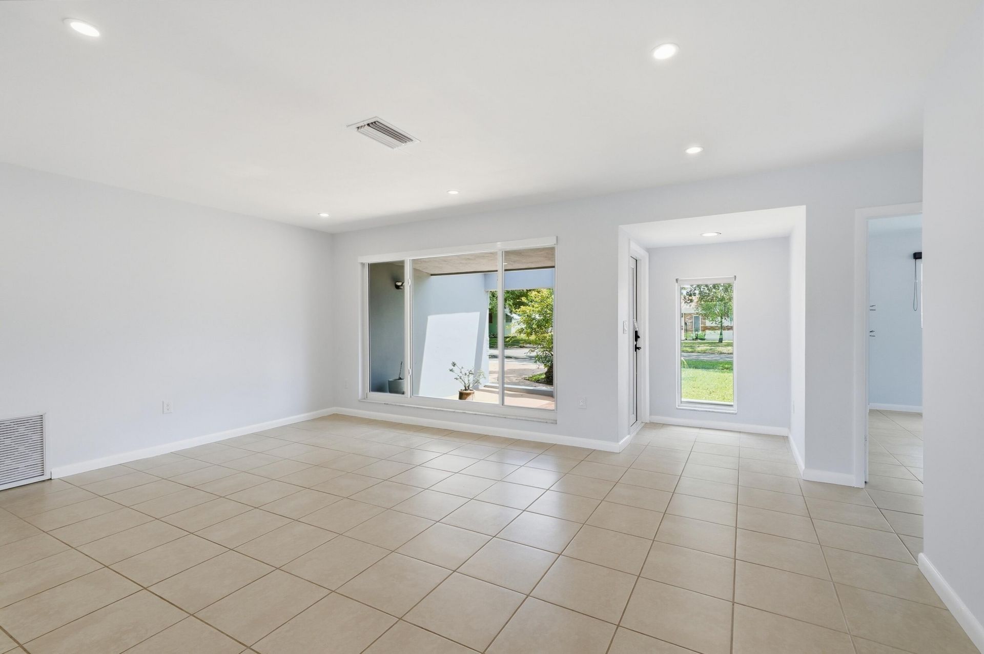 5261 SW 89th Avenue, Cooper City, FL 33328 Photo