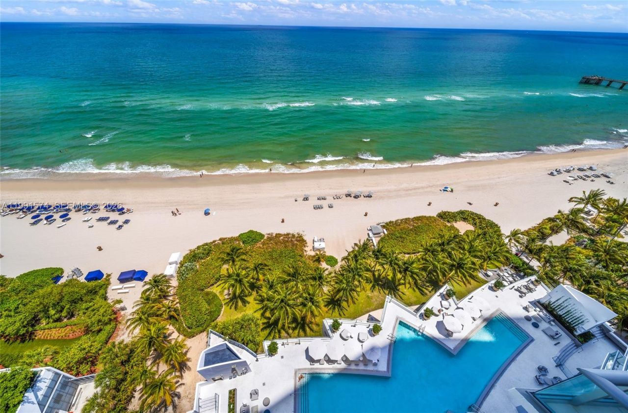 17001 Collins Ave , Sunny Isles Beach, FL 33160 Photo