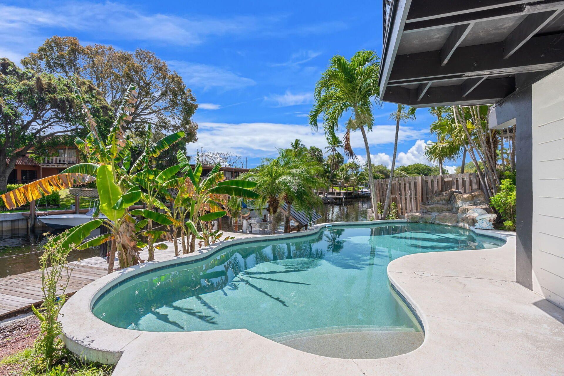 516 NE 6th Ave, Deerfield Beach, FL 33441 Photo