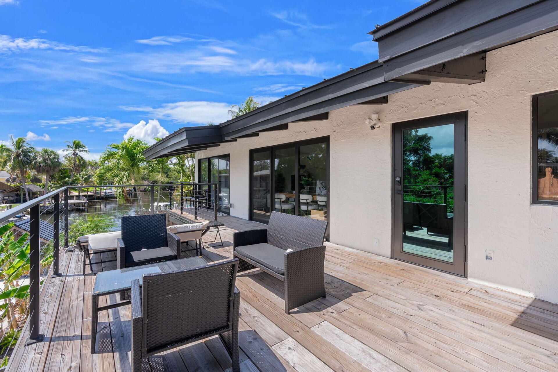 516 NE 6th Ave, Deerfield Beach, FL 33441 Photo