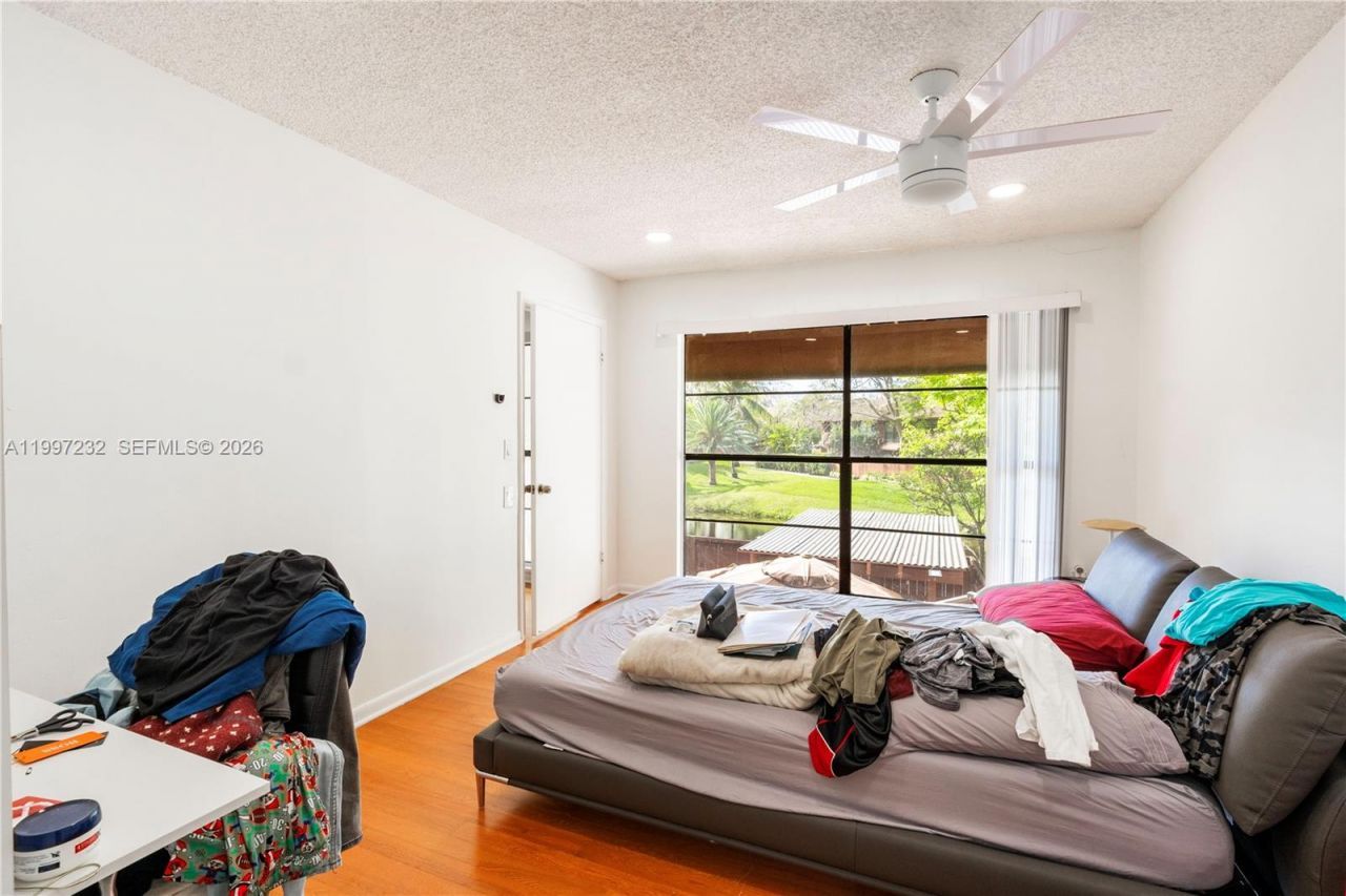 6724 SW 114th Pl, Unit E, Miami, FL 33173 Photo