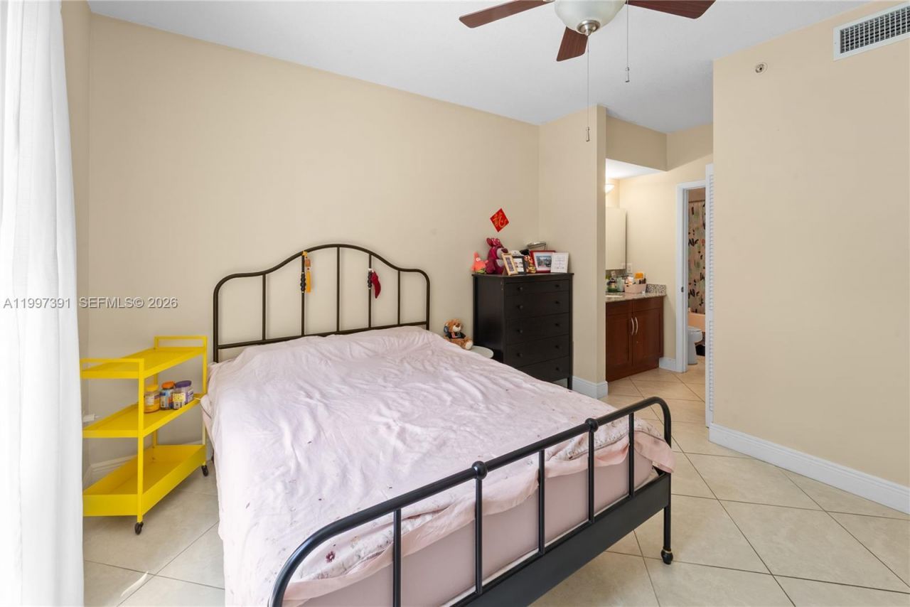 7275 SW 90th St , Unit C208, Miami, FL 33156 Photo