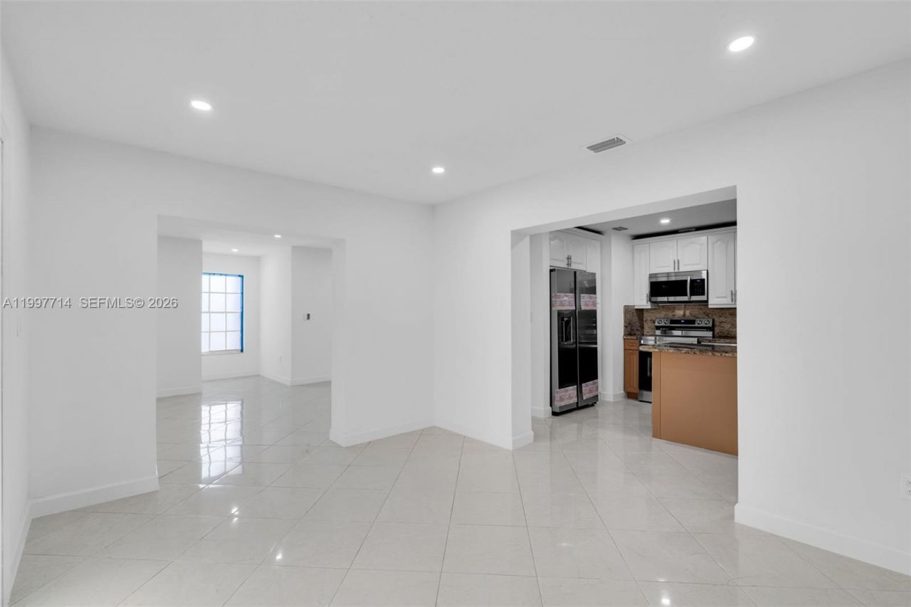 14755 SW 82nd Ter, Miami, FL 33193 Photo