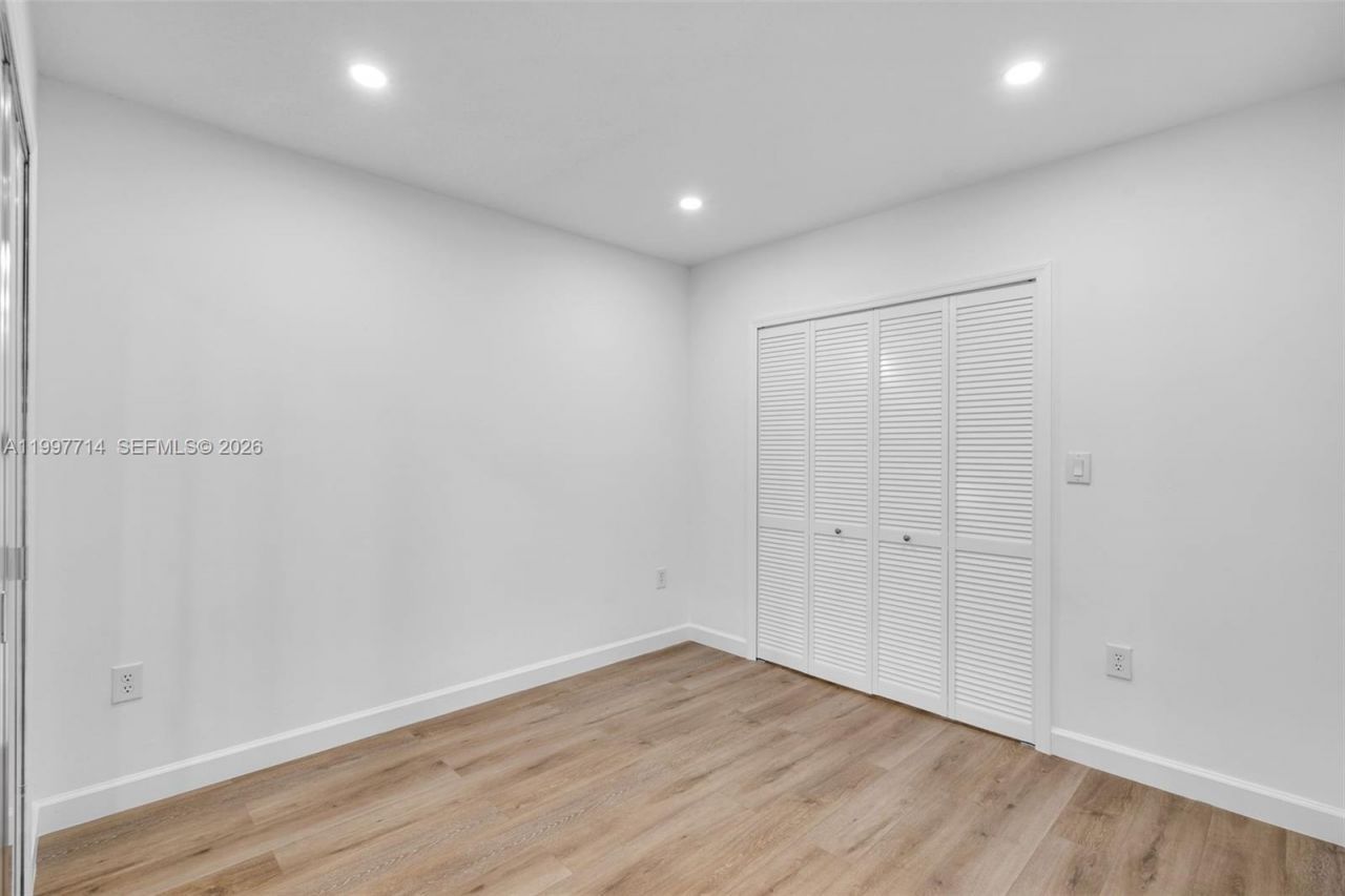 14755 SW 82nd Ter, Miami, FL 33193 Photo