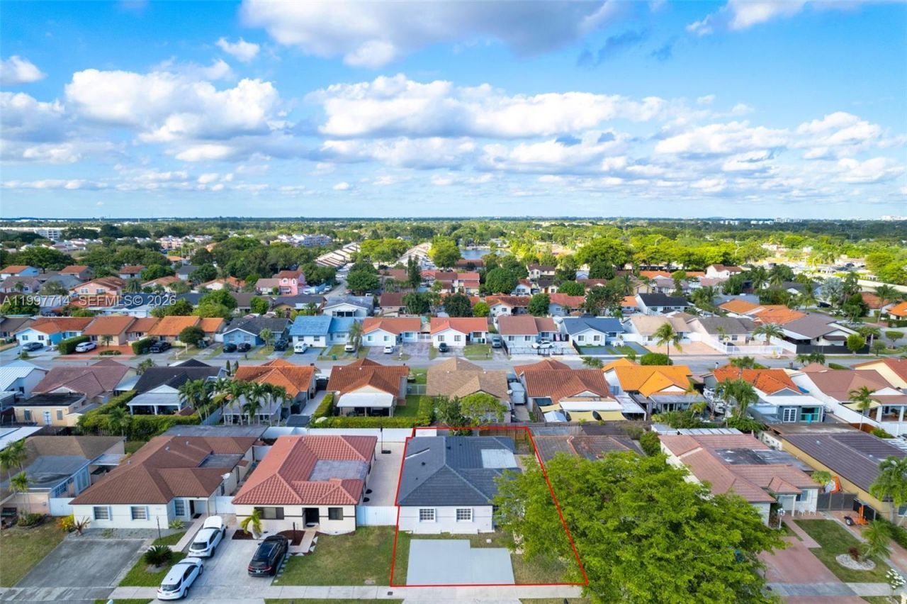 14755 SW 82nd Ter, Miami, FL 33193 Photo