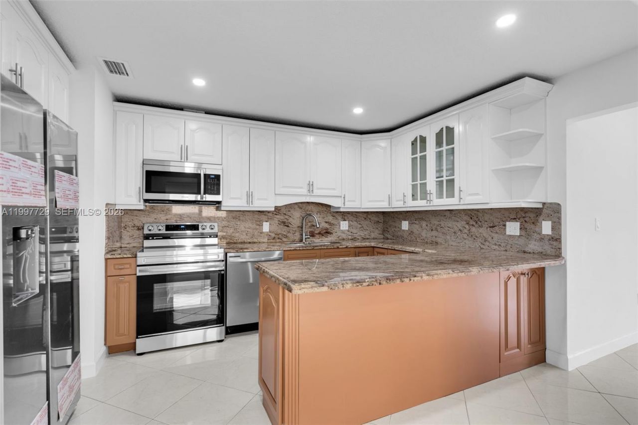 14755 SW 82nd Ter, Miami, FL 33193 Photo