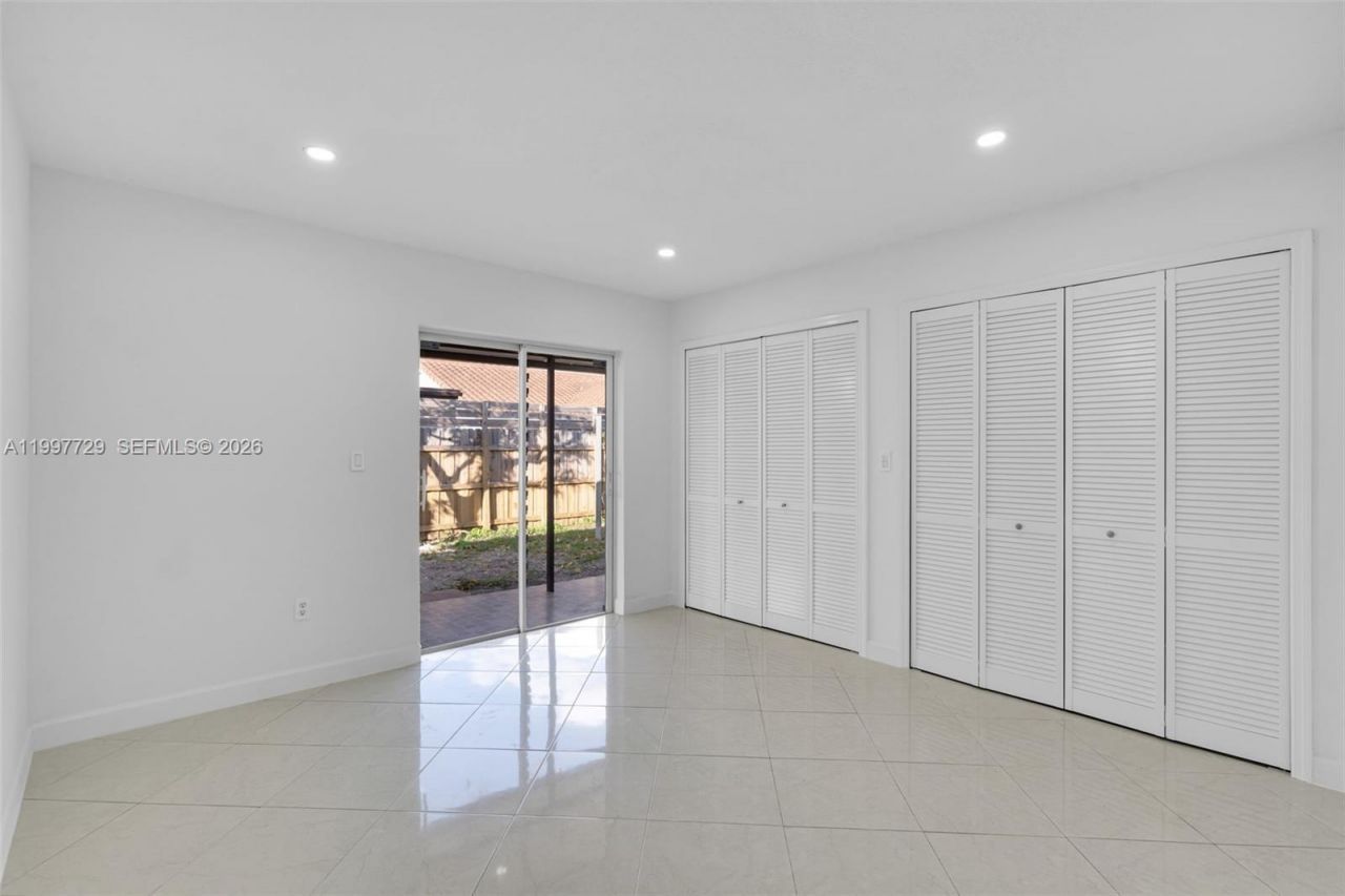 14755 SW 82nd Ter, Miami, FL 33193 Photo