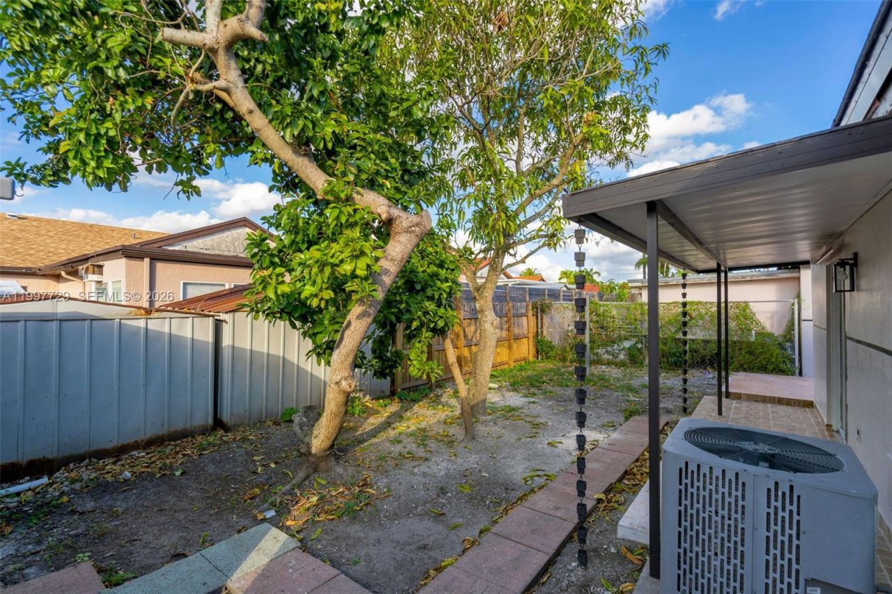 14755 SW 82nd Ter, Miami, FL 33193 Photo