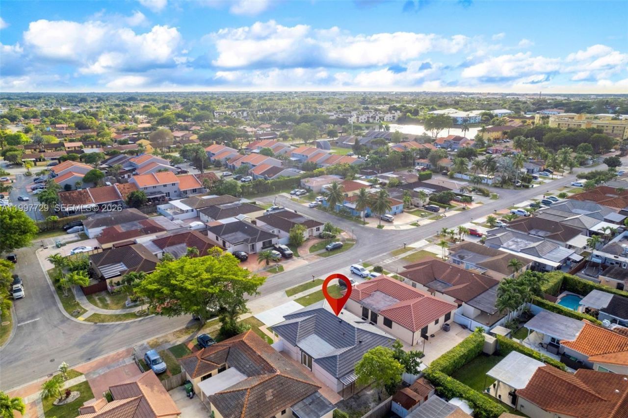 14755 SW 82nd Ter, Miami, FL 33193 Photo