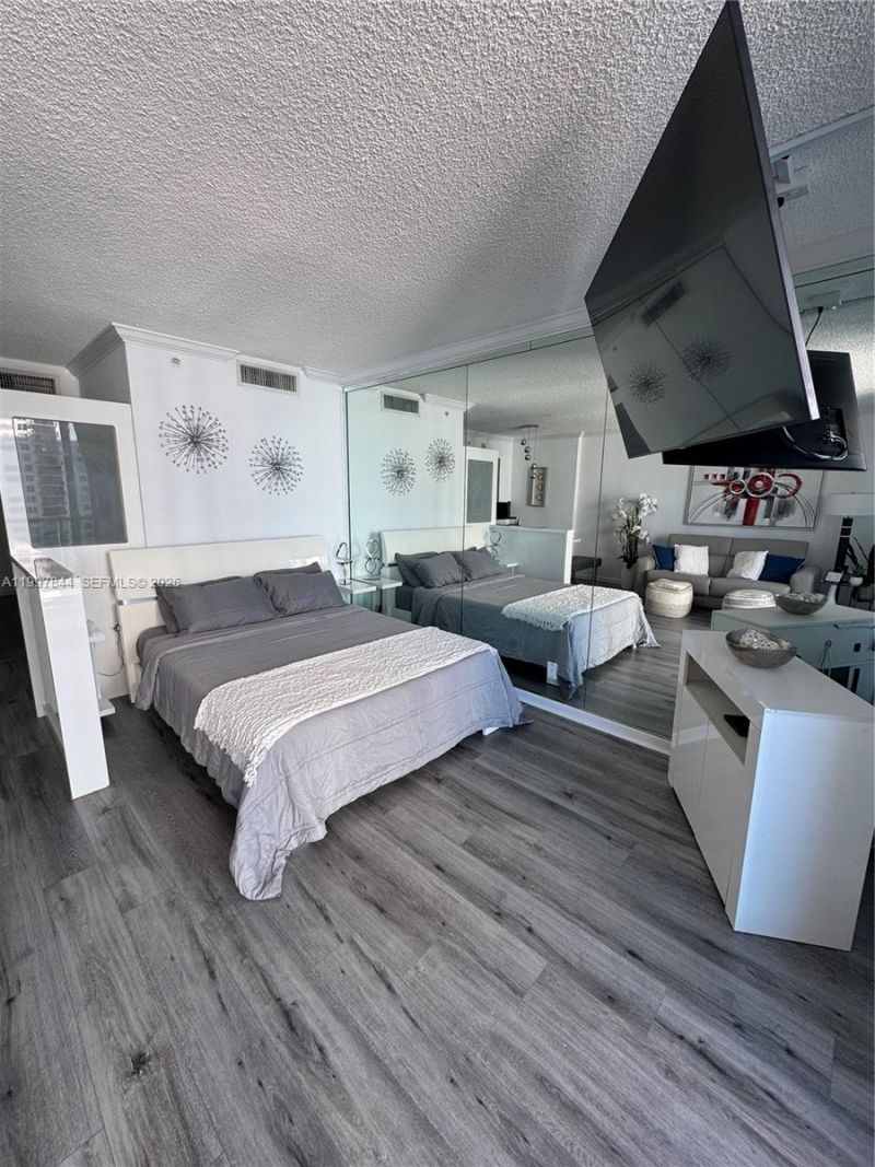 2501 S Ocean Dr, Unit 1105, Hollywood, FL 33019 Photo