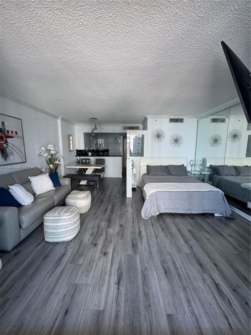 2501 S Ocean Dr, Unit 1105, Hollywood, FL 33019 Photo