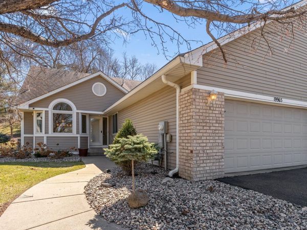 19965 Waterford Court , Excelsior, MN 55331