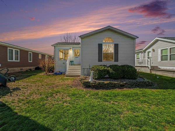 572 Maple Lane, Coldwater, MI 49036