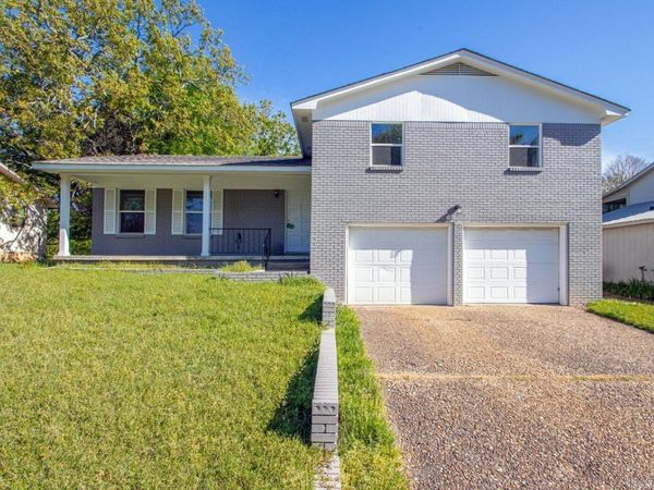 5500 McMurtrey Drive, North Little Rock, AR 72118