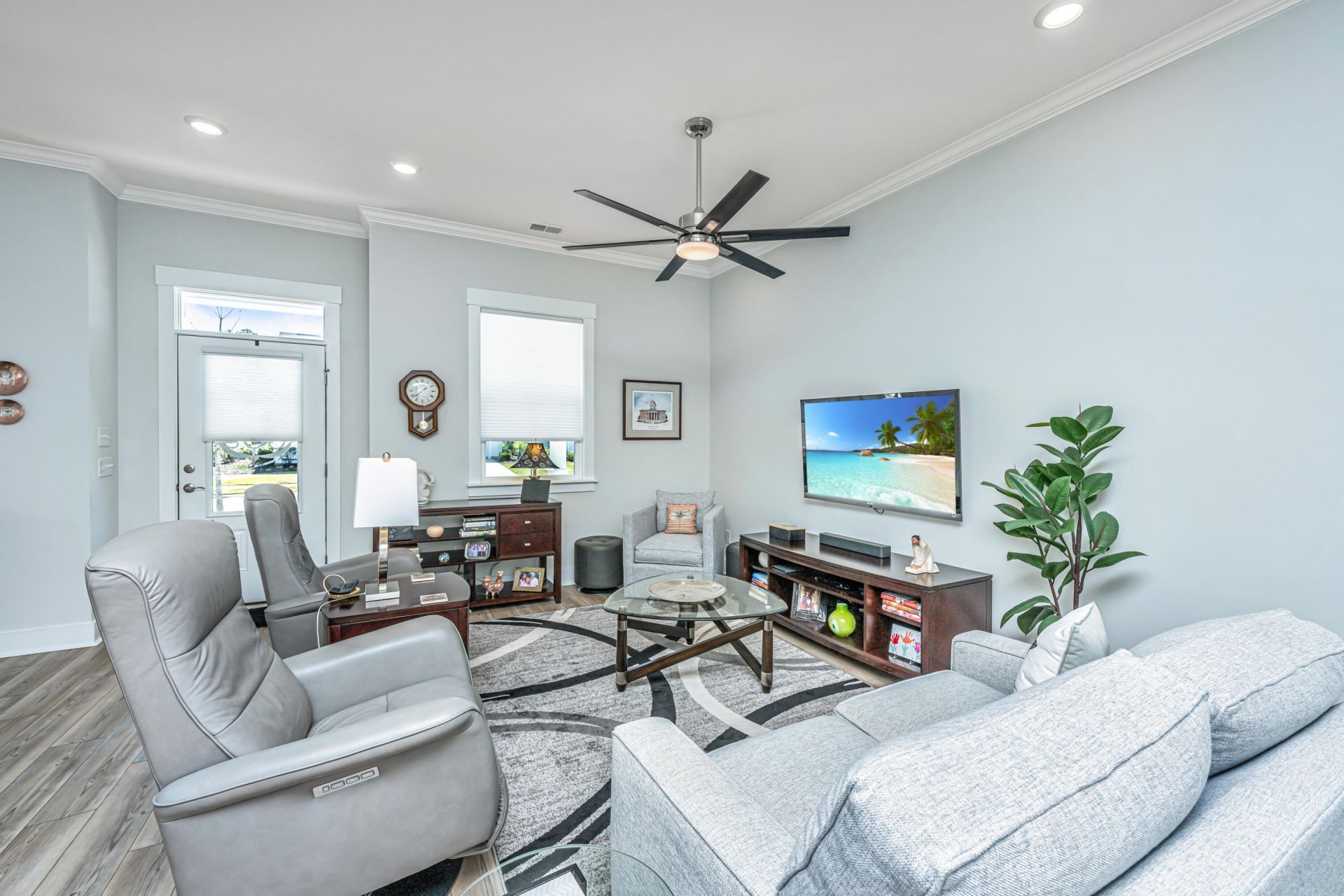 3526 Habenaria Road Photo 11