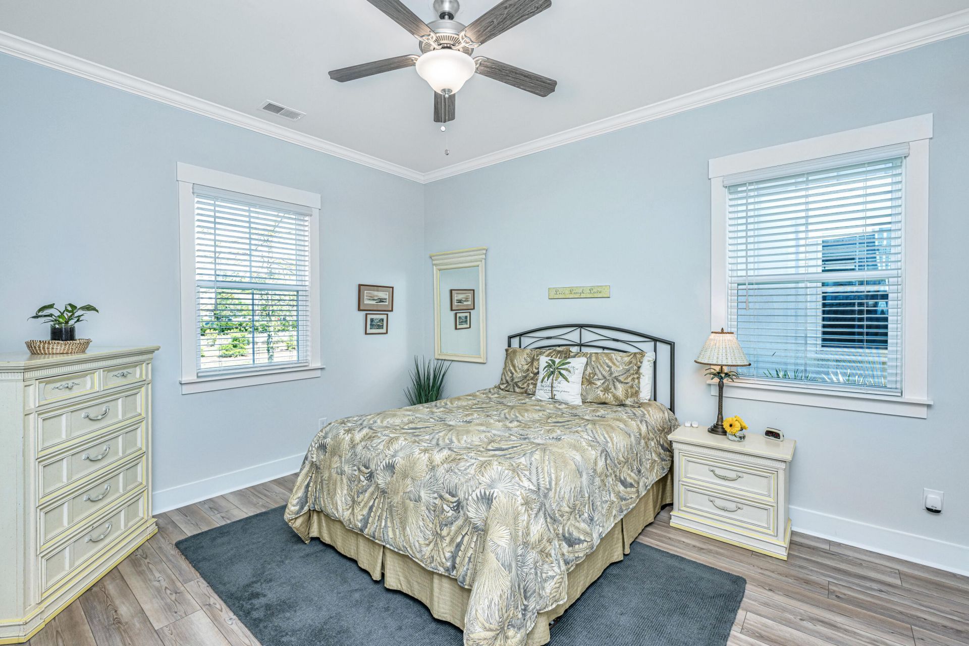 3526 Habenaria Road Photo 28