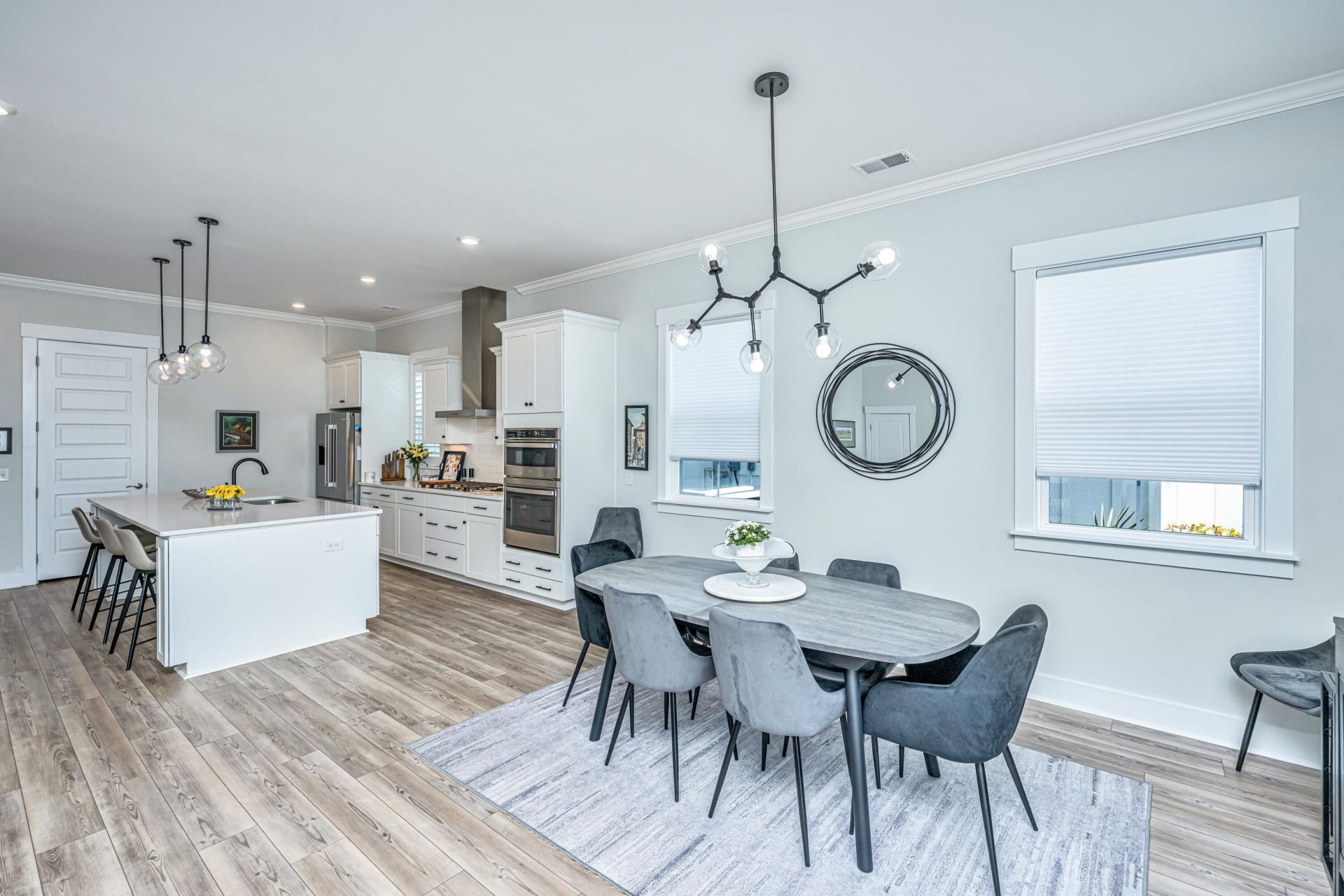 3526 Habenaria Road Photo 7