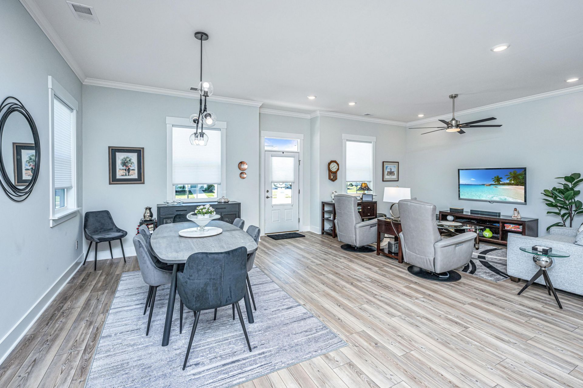 3526 Habenaria Road Photo 9