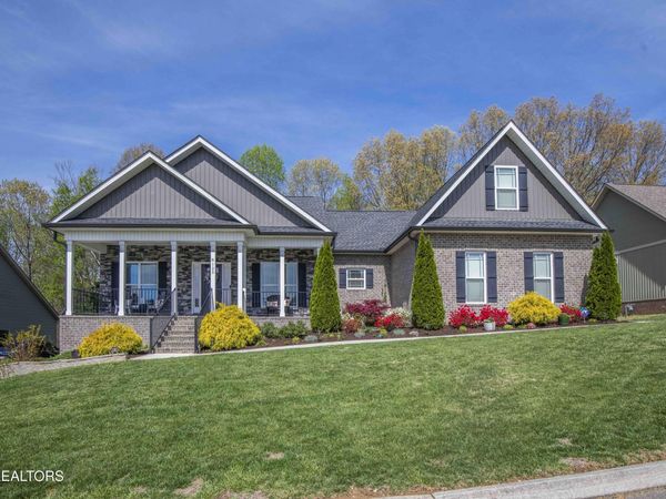 8125 Frederick John St, Knoxville, TN 37938