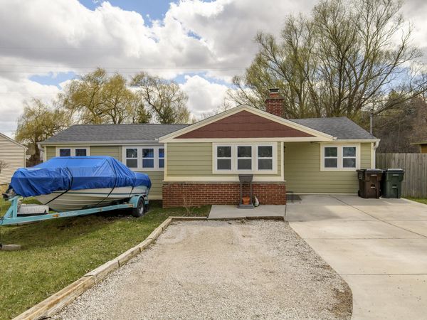 S103W30215 Lakeside Dr, Mukwonago, WI 53149