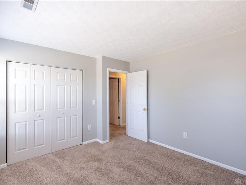 1499 Farrington, Kettering, OH 45420 Photo 18