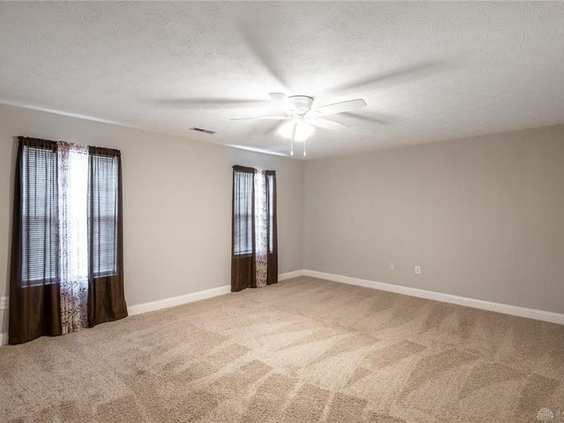 1499 Farrington, Kettering, OH 45420 Photo 19