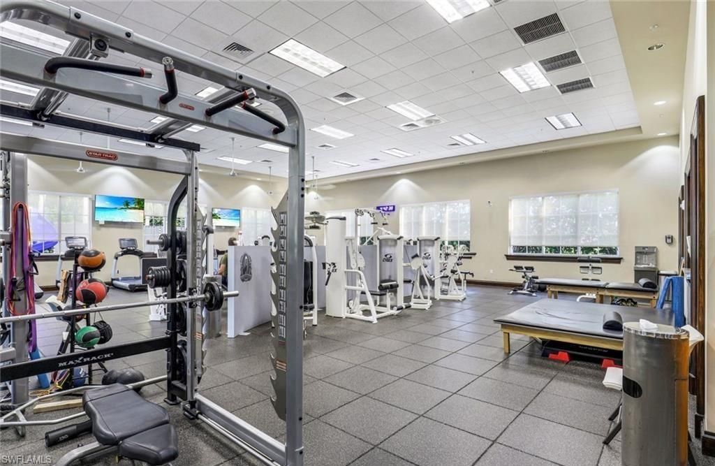 2120 Arielle Dr, Unit 202, Naples, FL 34109 Photo