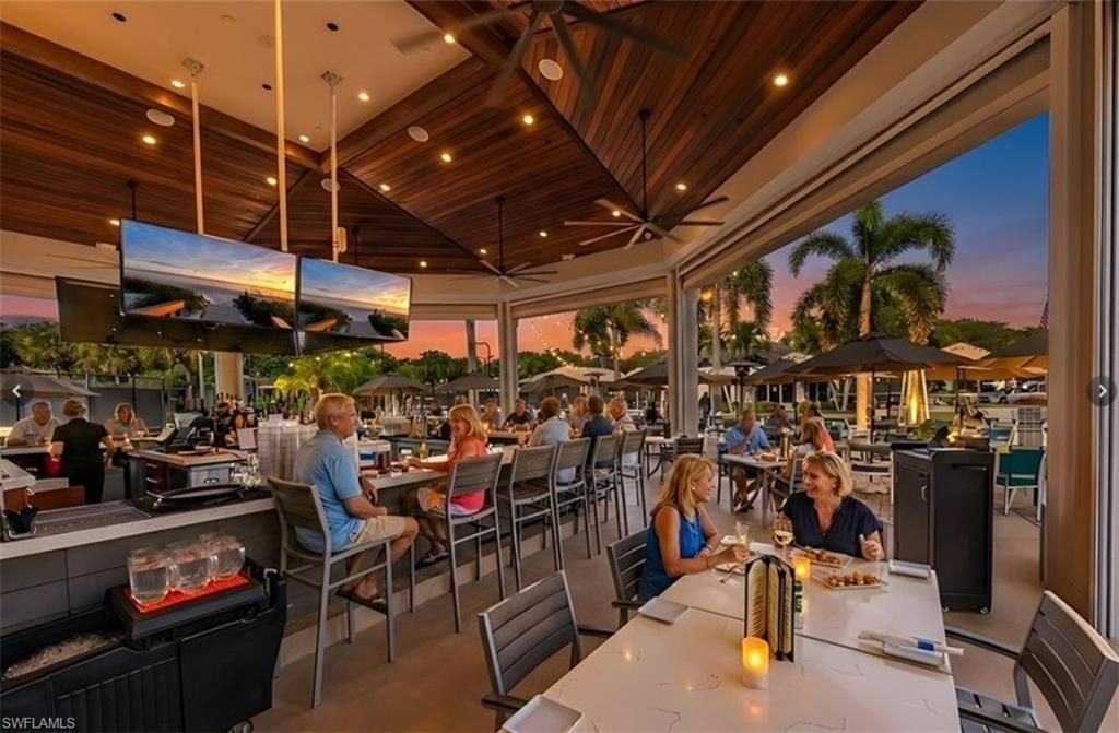 2120 Arielle Dr, Unit 202, Naples, FL 34109 Photo