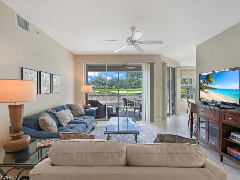 2120 Arielle Dr, Unit 202, Naples, FL 34109 Photo