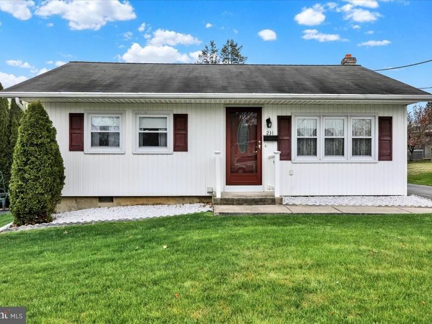 231 Beckley Street, Wernersville, PA 19565 Main Photo