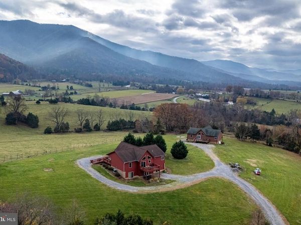 2225 & 2319 VALLEY BURG ROAD, LURAY, VA 22835