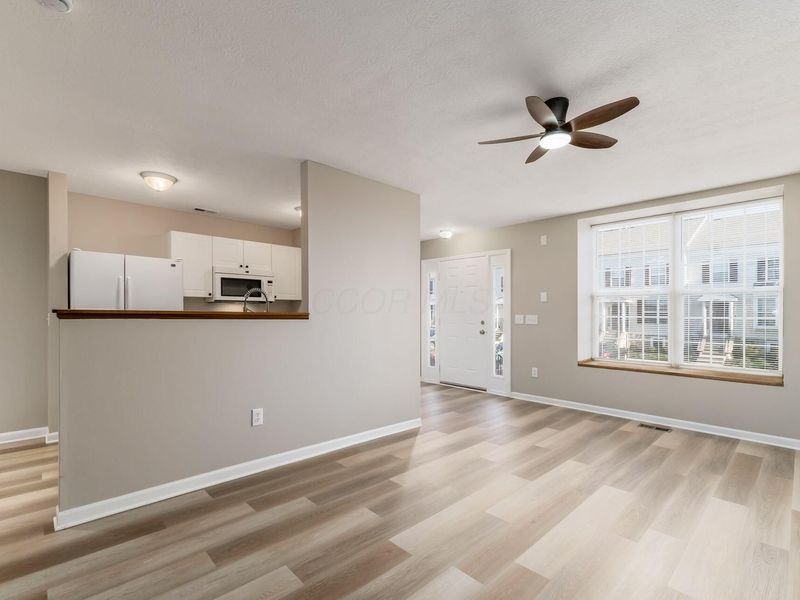 7005 Monarchos Drive, Unit 11, New Albany, OH 43054 Photo 10