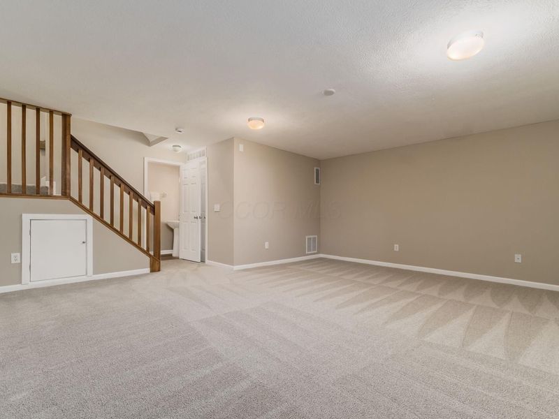 7005 Monarchos Drive, Unit 11, New Albany, OH 43054 Photo 39