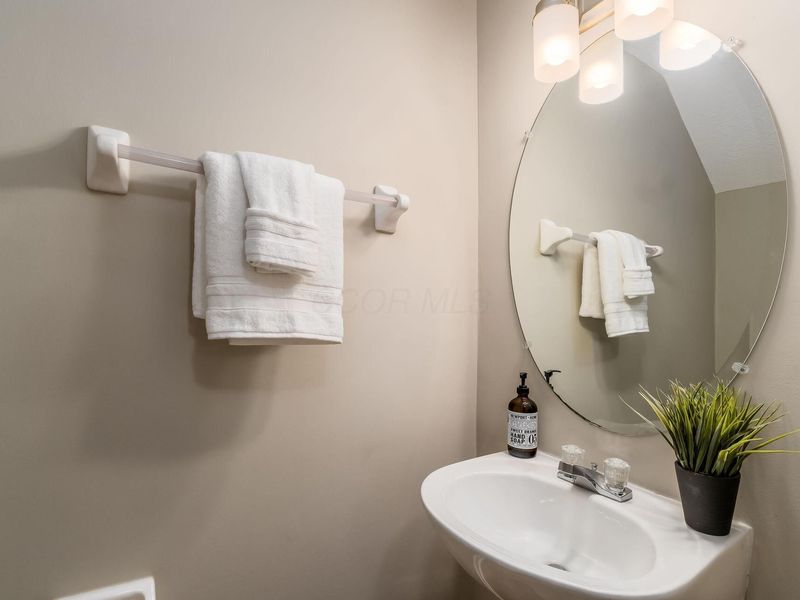 7005 Monarchos Drive, Unit 11, New Albany, OH 43054 Photo 43