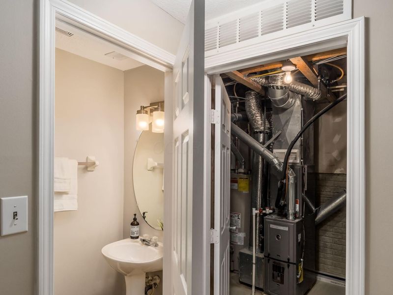 7005 Monarchos Drive, Unit 11, New Albany, OH 43054 Photo 44