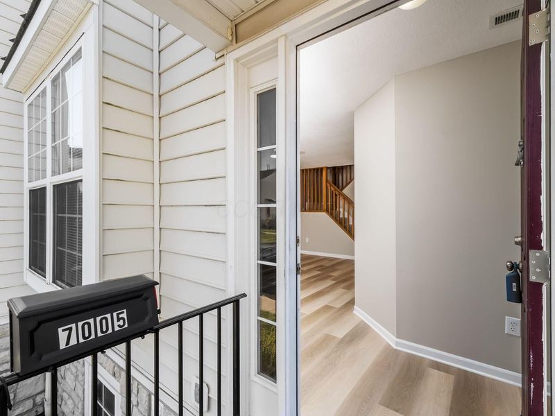 7005 Monarchos Drive, Unit 11, New Albany, OH 43054 Photo 6